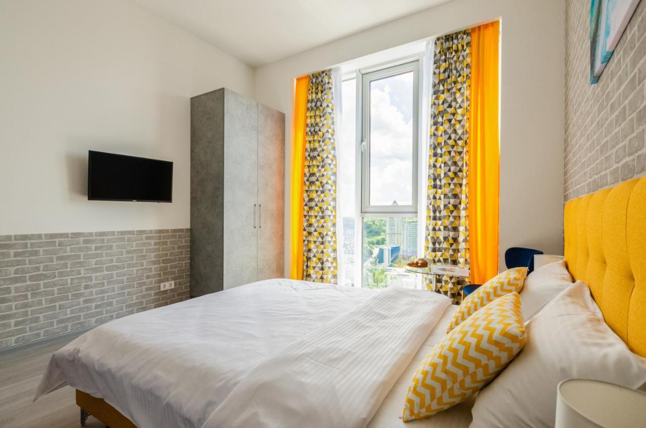 View Smart Apartment Kvartet Railway Station 4D كييف المظهر الخارجي الصورة
